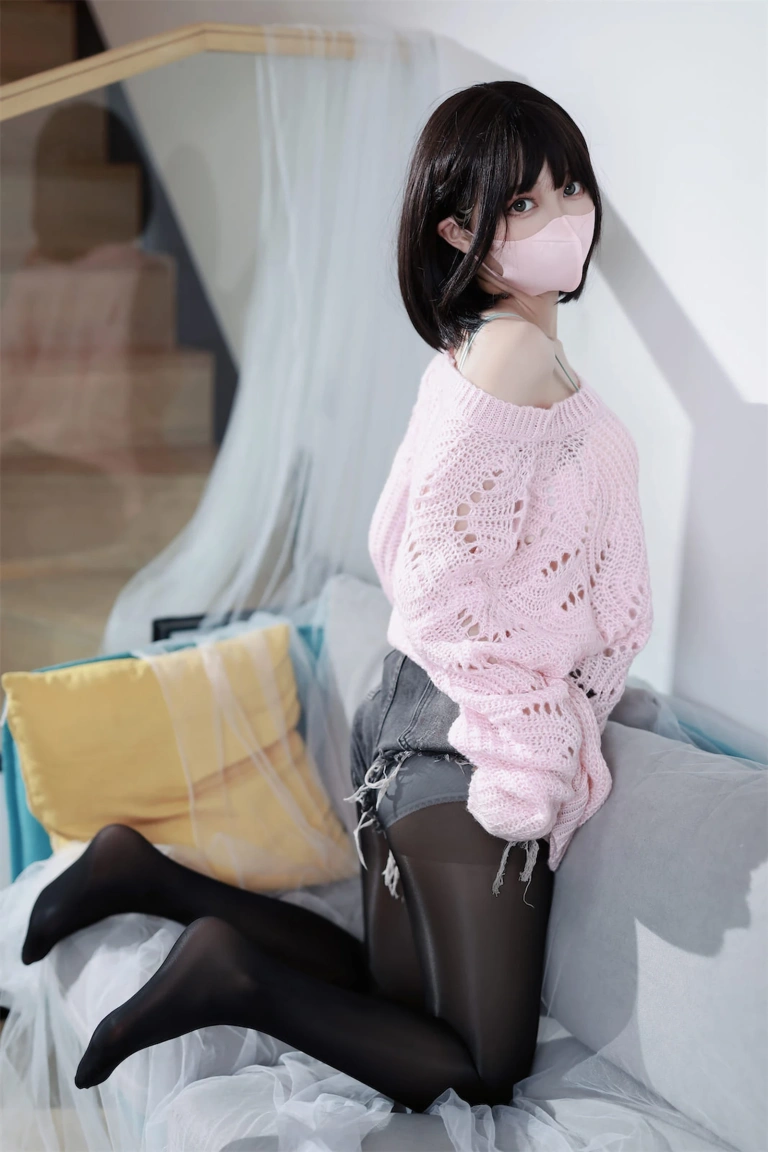 洛桑w伊梓《升玖老师 毛衣》写真图集 40P｜在线预览与图包下载