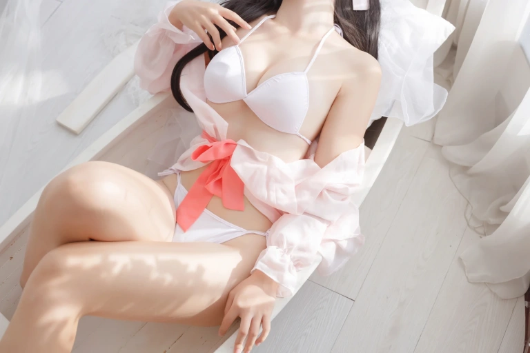 樱落酱w《比叡睡衣》写真图集 17P｜在线预览与图包下载