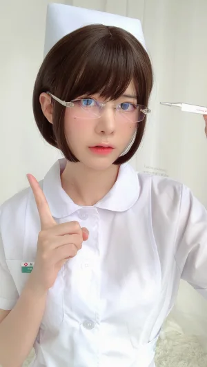 眼酱大魔王w《白护士》写真图集 19P｜在线预览与图包下载