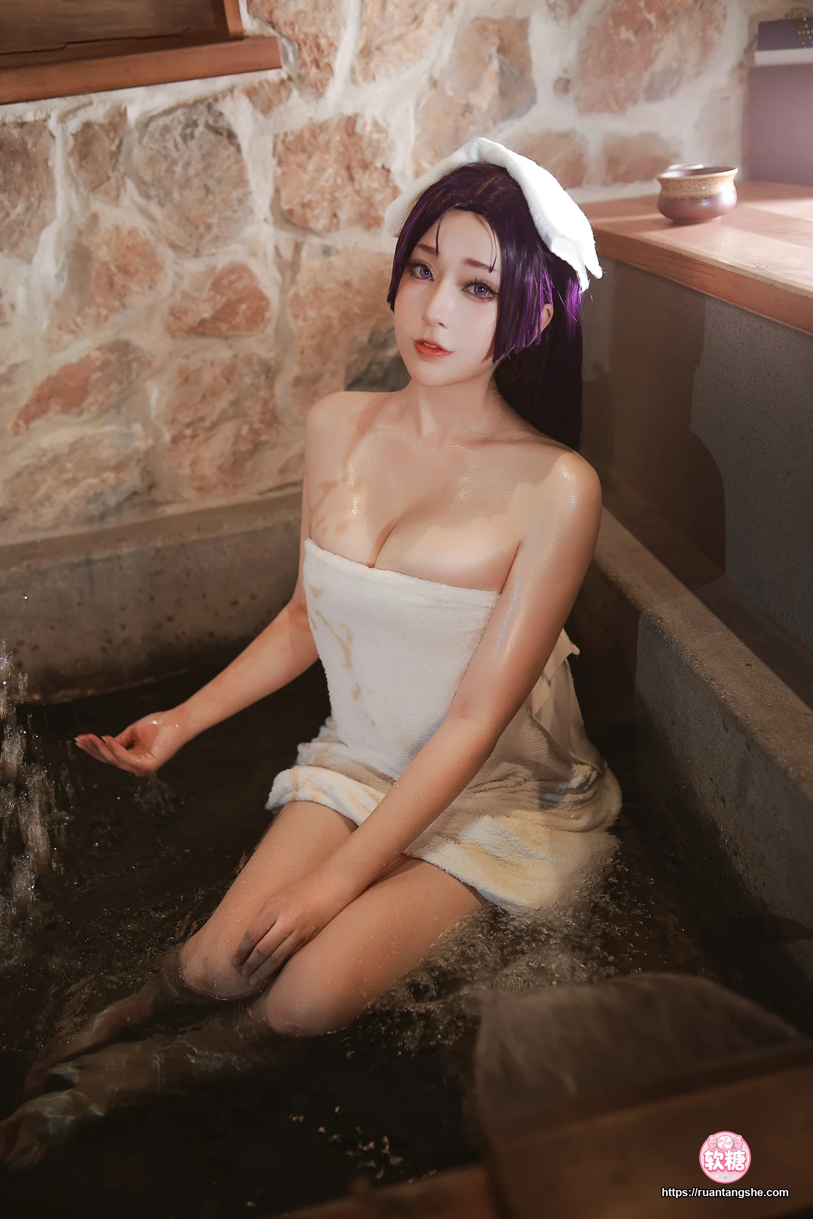 小容仔咕咕咕w 小容仔咕咕咕w NO.024 - 源赖光写真本 赠送电子图