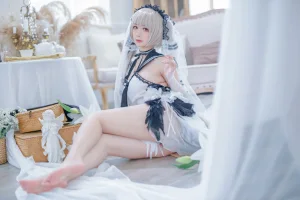 樱落酱w《碧蓝航线 可畏礼服》写真图集 20P｜在线预览与图包下载