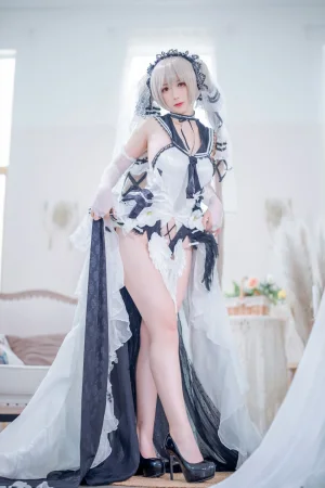 樱落酱w《碧蓝航线 可畏礼服》写真图集 20P｜在线预览与图包下载