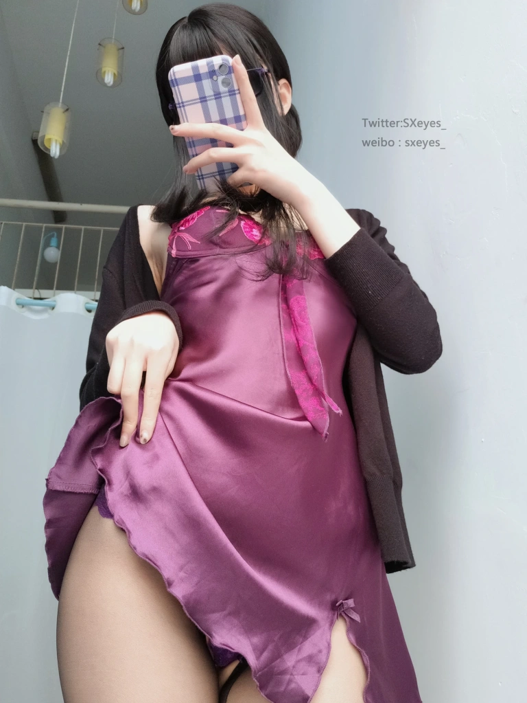 眼酱大魔王w《VOL.14 开档人妻感》写真图集 31P｜在线预览与图包下载