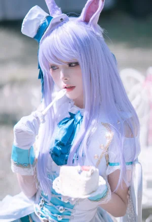 w百合欧皇子w《目白麦昆决胜服》写真图集 18P｜在线预览与图包下载