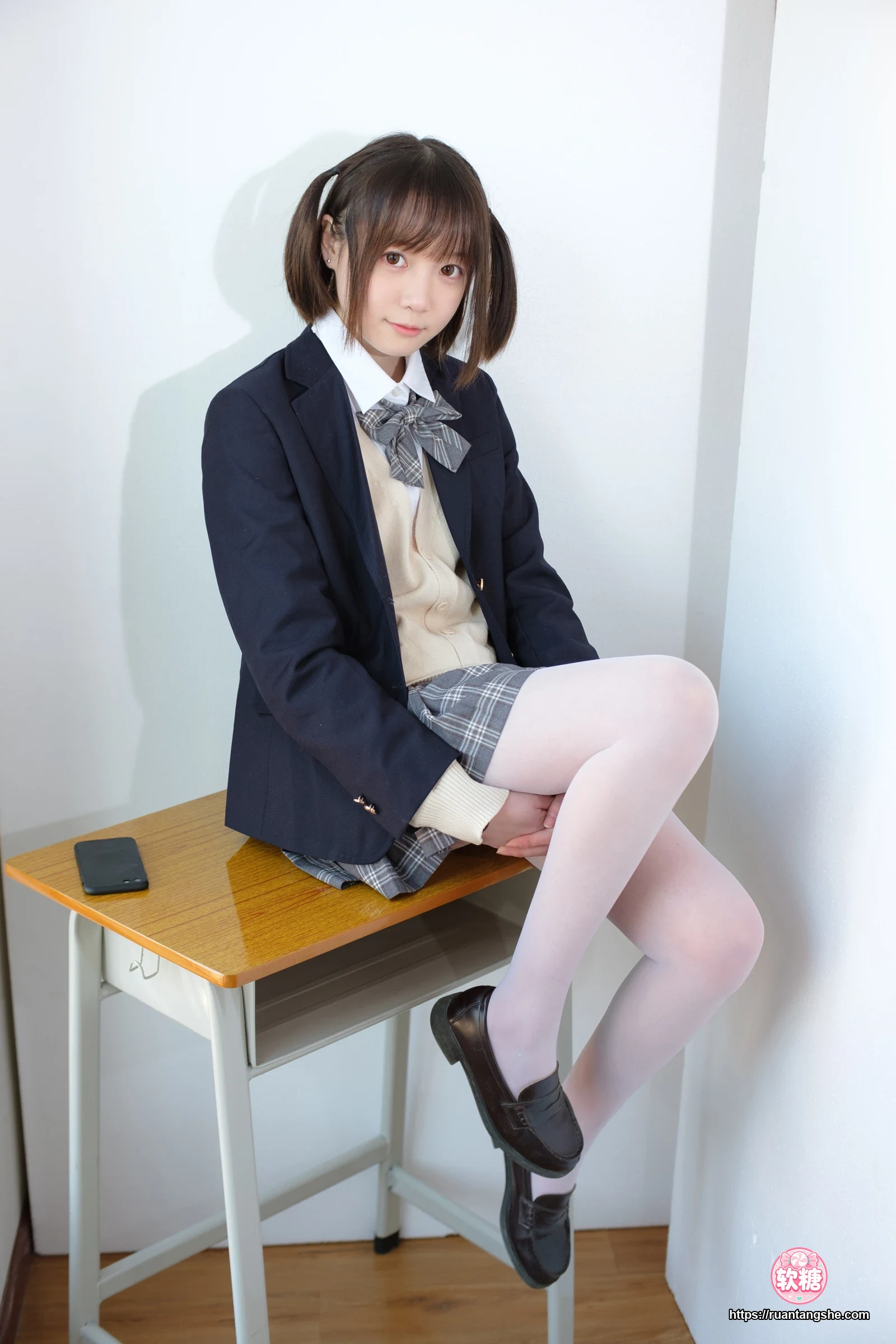 森萝财团 X-010