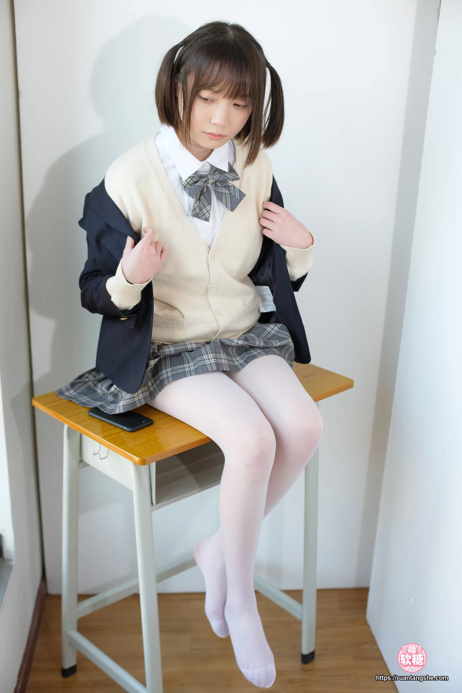 森萝财团 X-010
