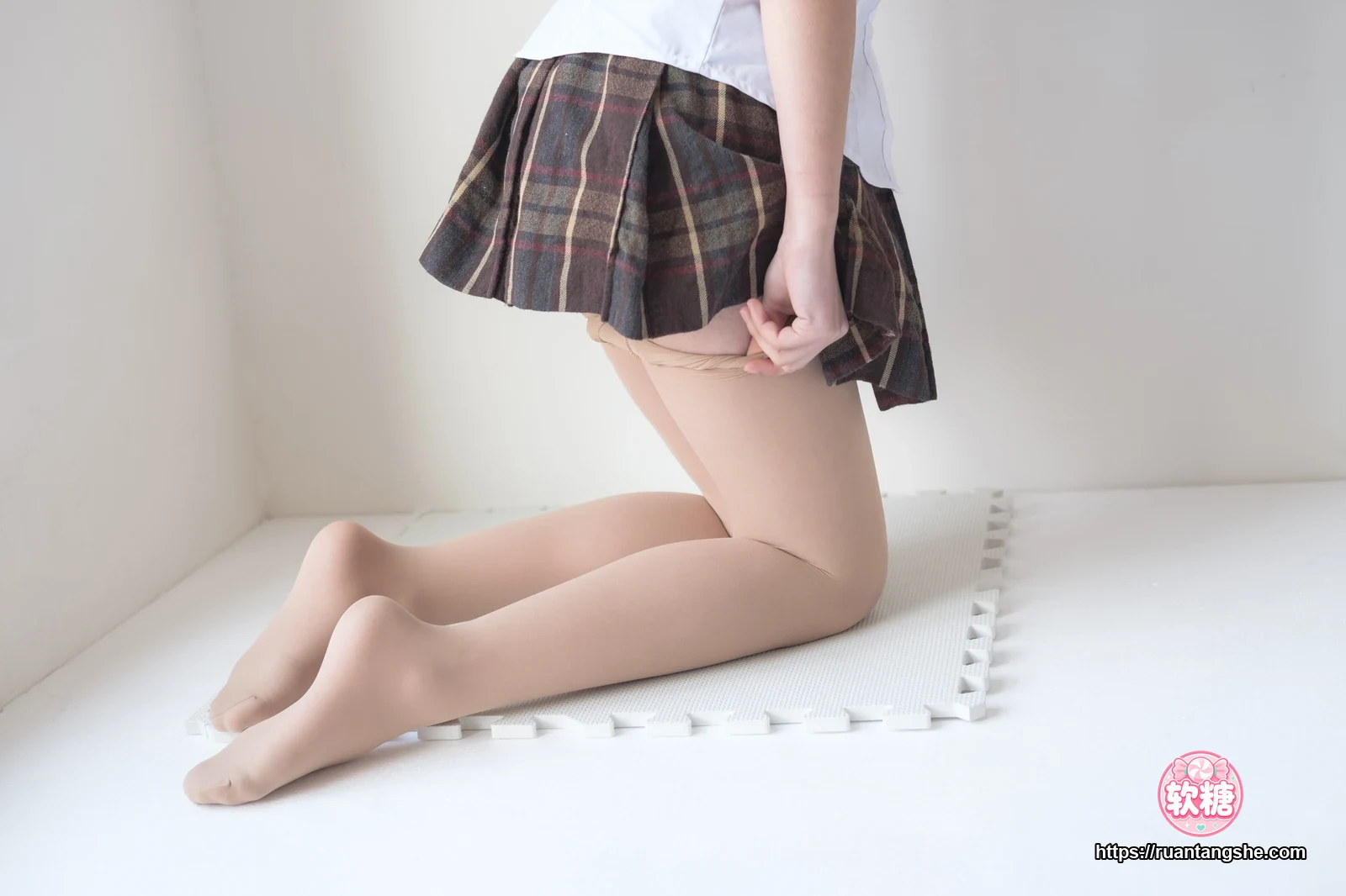 森萝财团 X-013