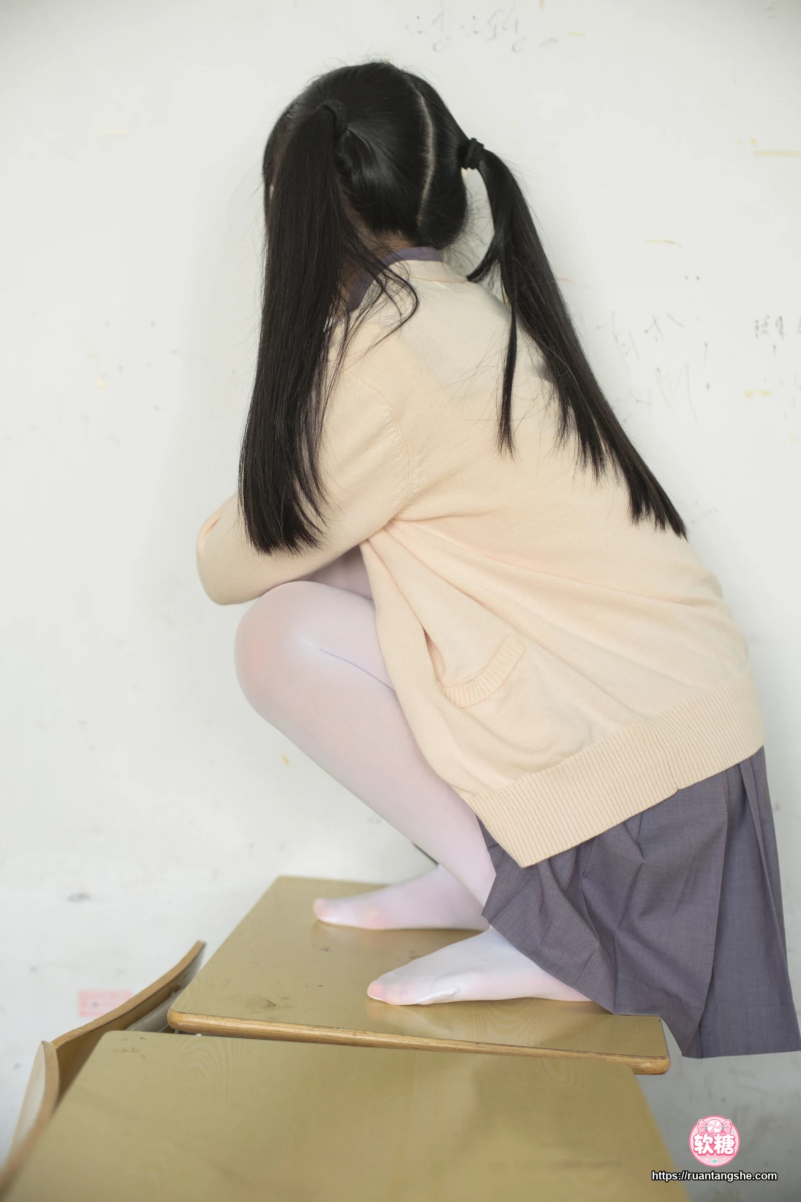 森萝财团 X-017