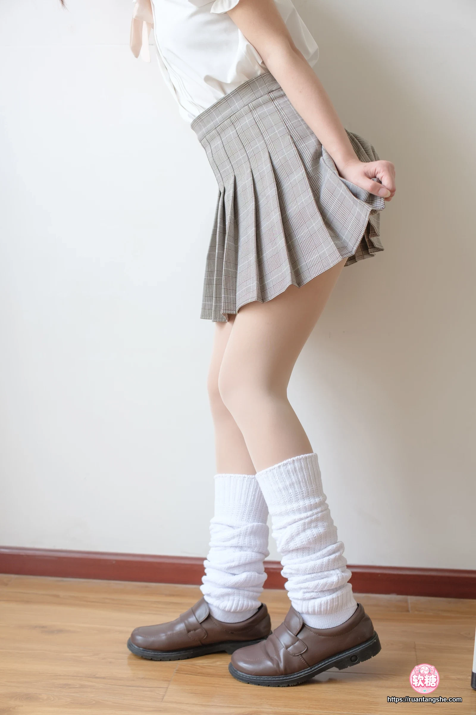 森萝财团 X-033
