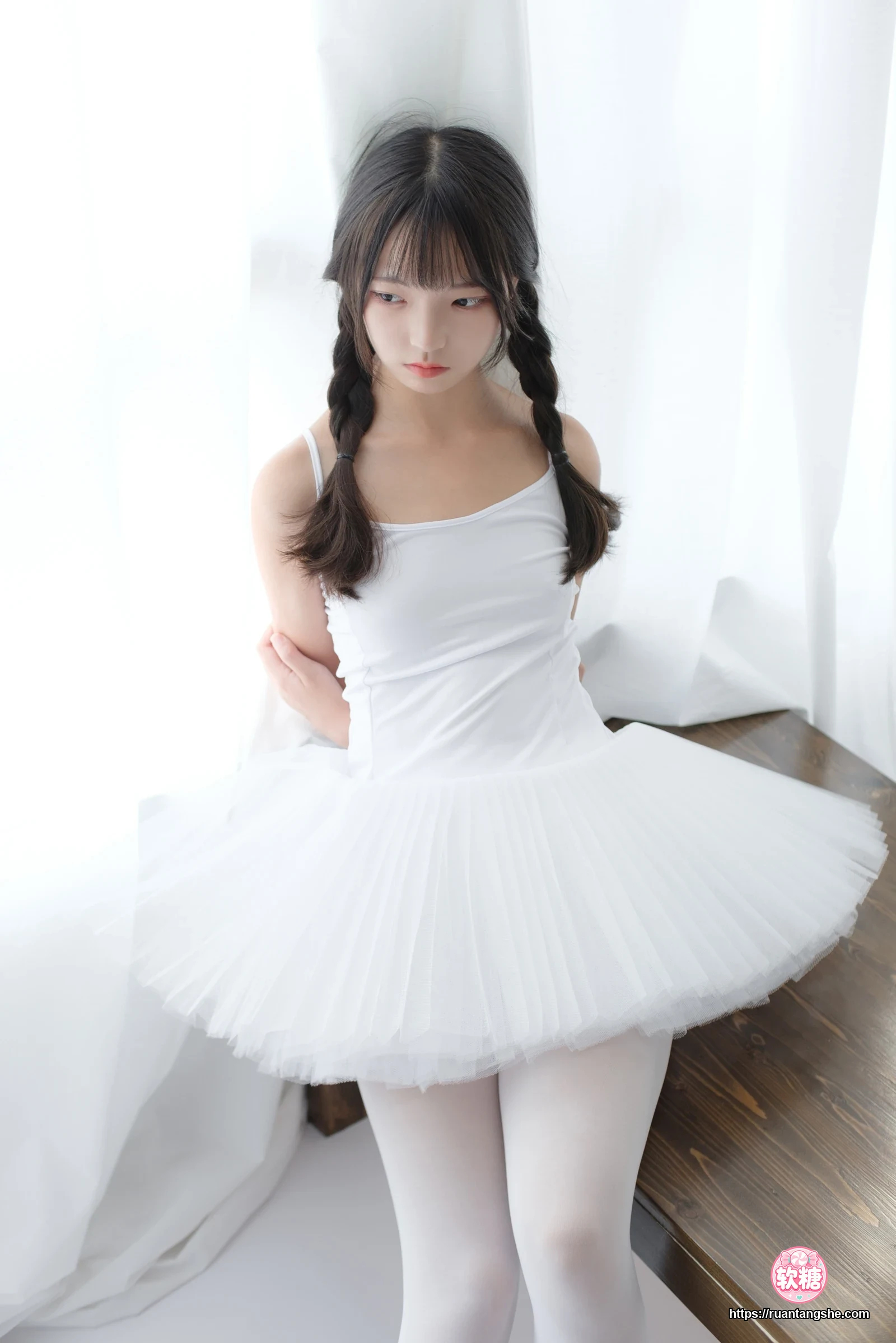 森萝财团 X-042