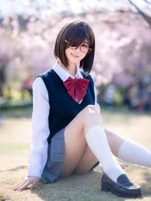 幼愛Youmeko《天乃莉莉纱》写真图集 27P｜在线预览与图包下载