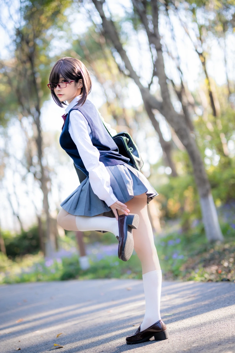 幼愛Youmeko《天乃莉莉纱》写真图集 27P｜在线预览与图包下载