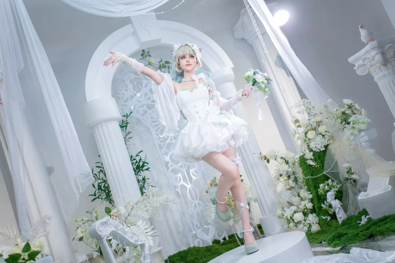 洛城雪Yuki《琳妮特天使庭院》写真图集 26P｜在线预览与图包下载